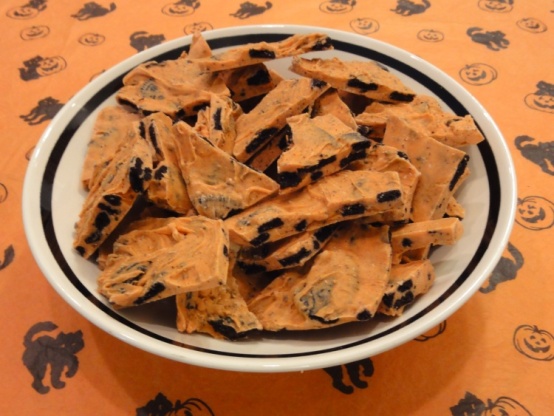 Halloween Cookie Bark