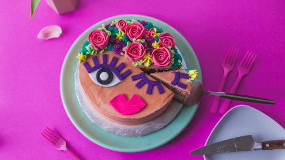 A Festival-Ready Cake