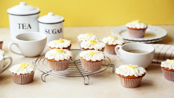 Chamomile Cake With Honey Buttercream