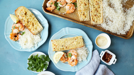 Scampi with Cauliflower Rice & Garlic Bread