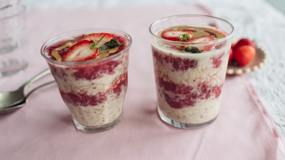 PB&J Overnight Oats