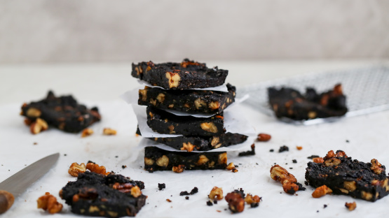 Fudgy Low-Carb Walnut Brownies