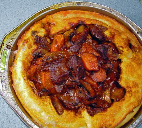 English Pub Beef And Kidney Stew In Yorkshire Pudding 