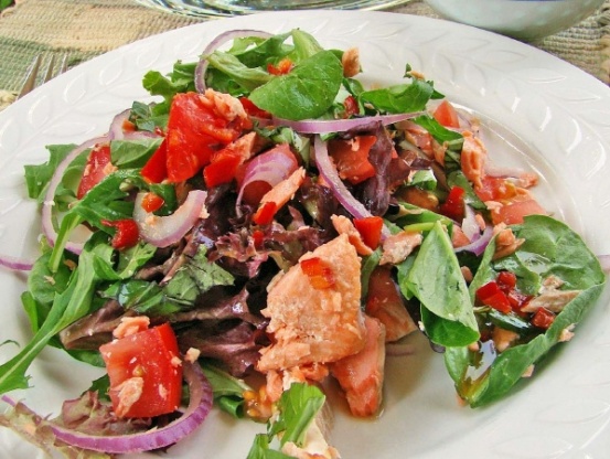 Salmon salad thai style