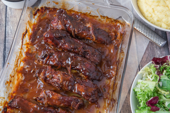 Beer & BBQ-Braised Country-Style Pork Ribs