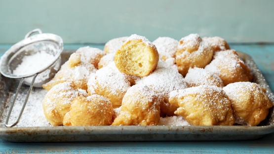 Bethany's Jersey Girl Zeppoles