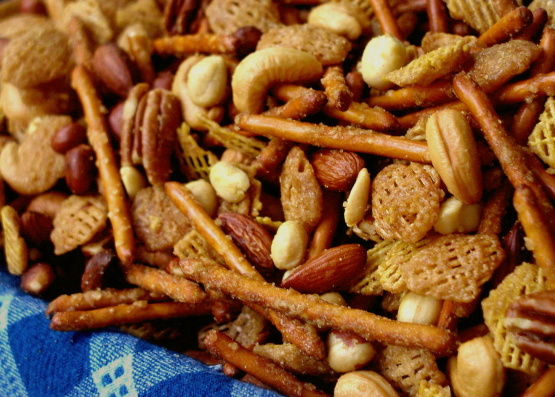 Favorite Snack Mix Recipe - Food.com