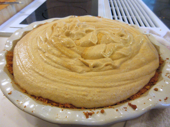 No Bake Deep Dish Pumpkin Chiffon Pie Recipe - Genius Kitchen