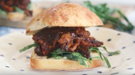 Jackfruit Sliders
