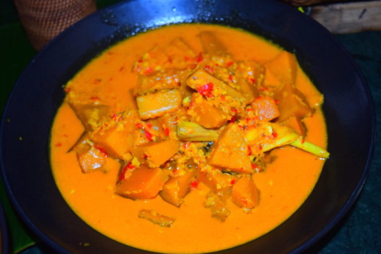 Balinese Pumpkin Curry