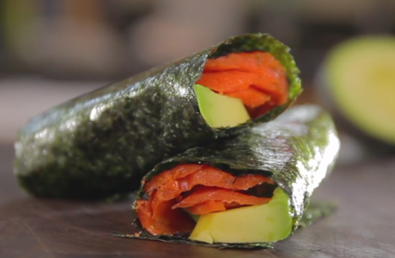 Quick Salmon Breakfast Roll