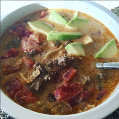 Easy, Delicious & Low-Carb Taco Soup