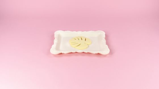 Start with a cookie garnish