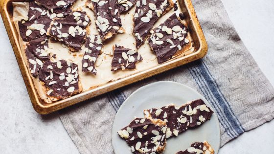 Chocolate Covered Toffee Matzo