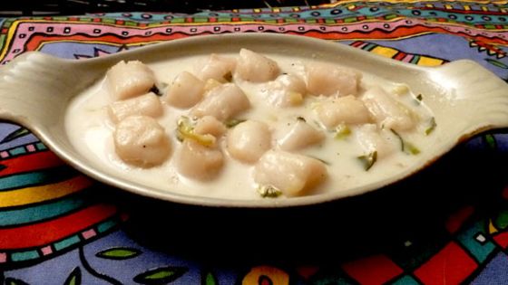 Scallops in Garlic Cream Sauce