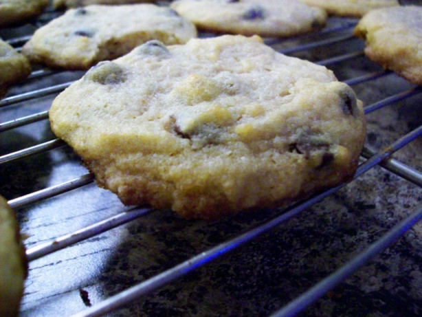 Vegan Chewy Chocolate Chip Cookies
