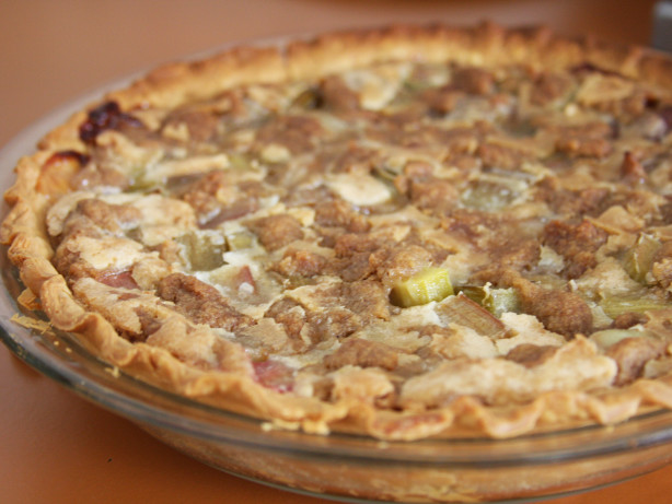 Rhubarb Custard Pie