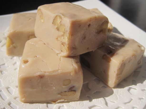 Vermont: Maple Walnut Fudge