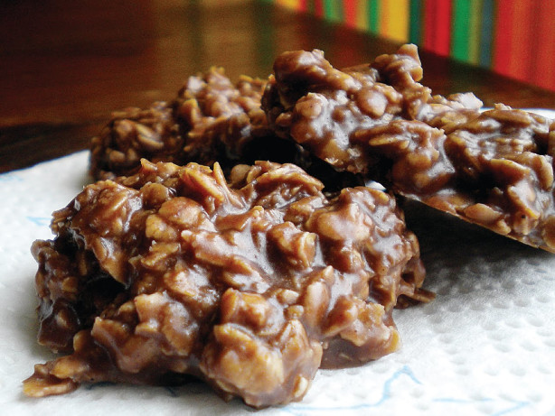 No-Bake Chocolate-Oatmeal Cookies