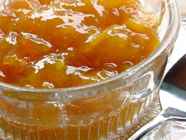 Golden Saffron Pear Chutney