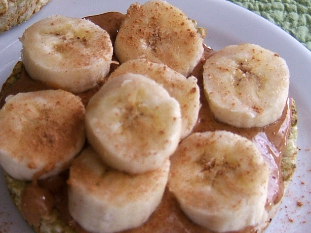 Rice Cake with Nut Butter & Bananas