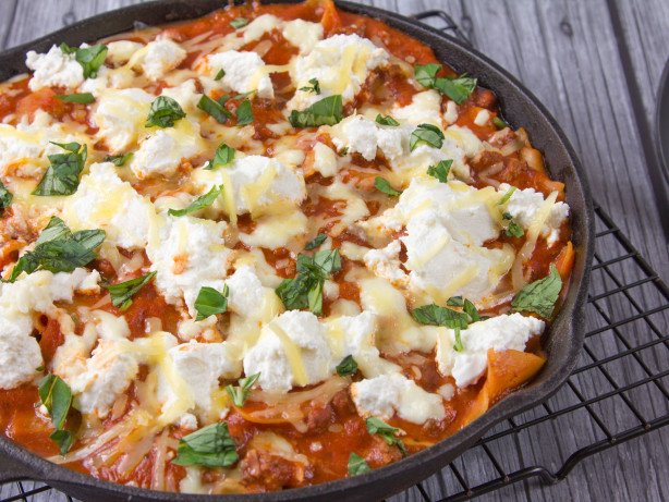 30-Minute Lasagna in a Skillet