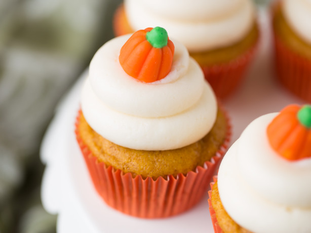 Pumpkin Cupcakes with Cream Cheese Frosting