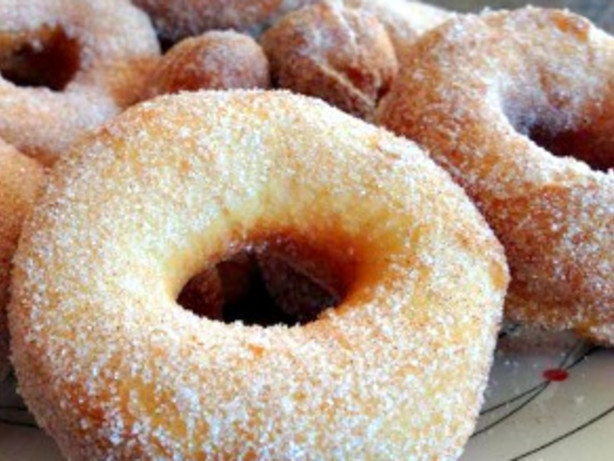 Cinnamon-Sugar Italian Doughnuts