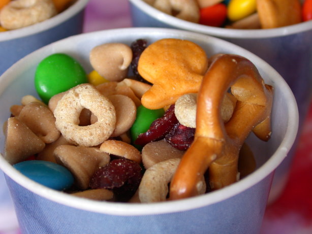 Kiddos Favorite Trail Mix