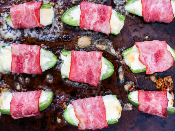 Bacon-Wrapped Jalapeno Poppers