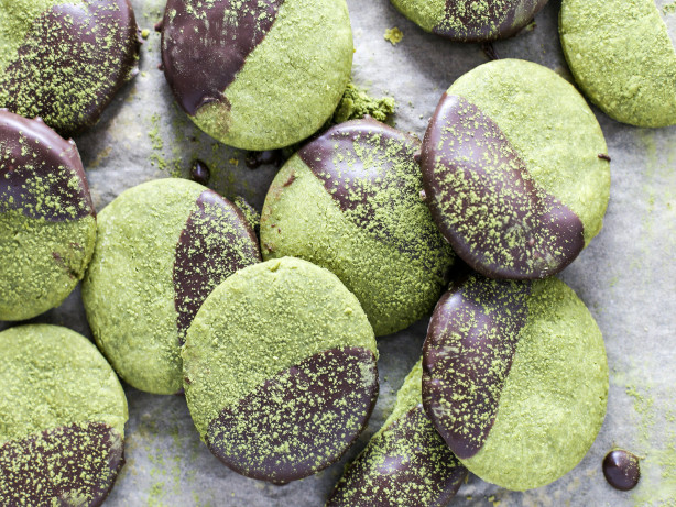 Matcha Shortbread Cookies