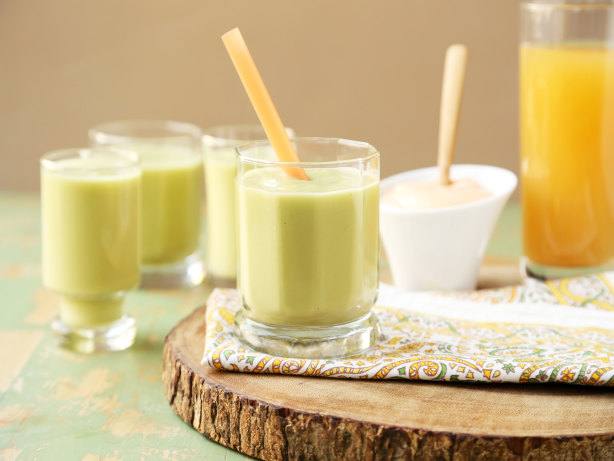 Green Smoothies to Kick-Start Your Day