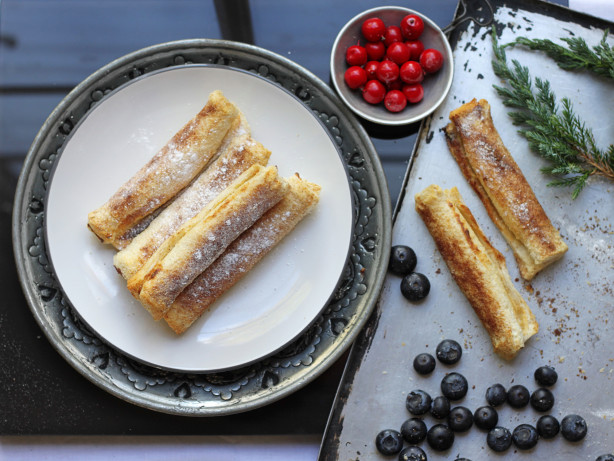 French Toast Rolls