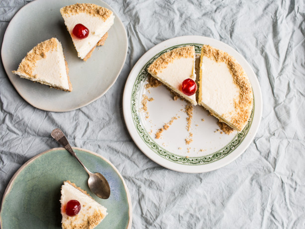 Classic New York Cheesecake