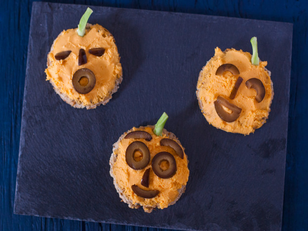 Jack-O-Lantern Sandwiches