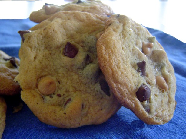 Reese's Chocolate Chip Cookies