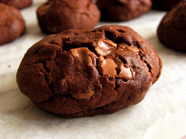 Chocolate Covered Raisin Cookies