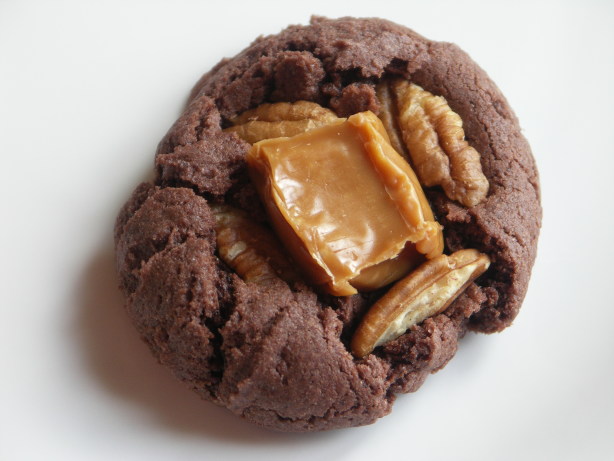 Caramel & Nut Brownie Cookies
