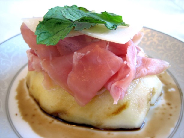 Grilled Pear & Prosciutto Starter