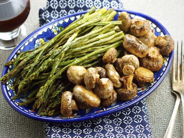 Roasted Asparagus with Mushrooms