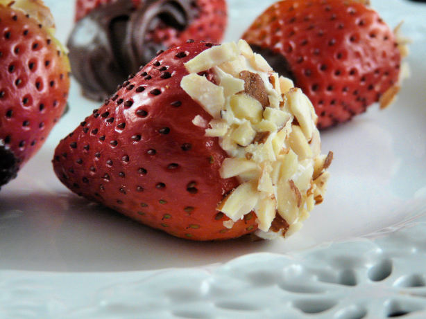 Cheesecake-Stuffed Strawberries