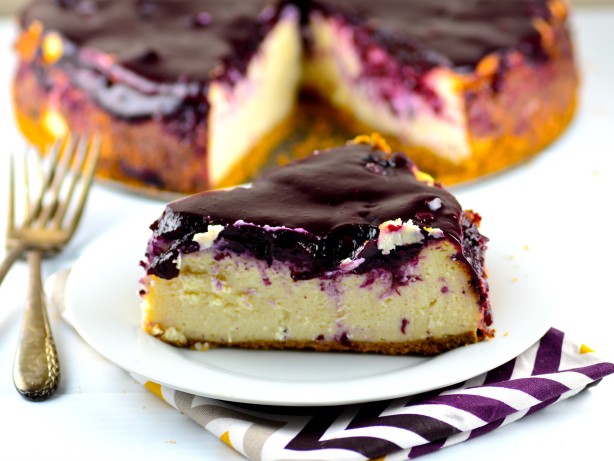 Cheesecake with Blueberry Glaze