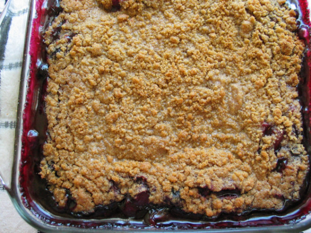 Best Blueberry Rhubarb Crumble