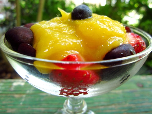 Mango-Berry Delight