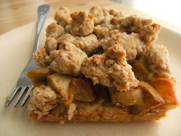 Rhubarb Raspberry Coffee Cake