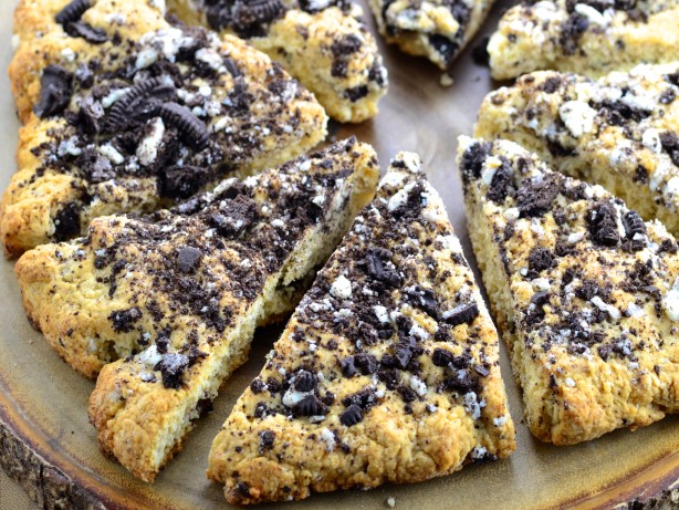 Cookies & Cream Scones