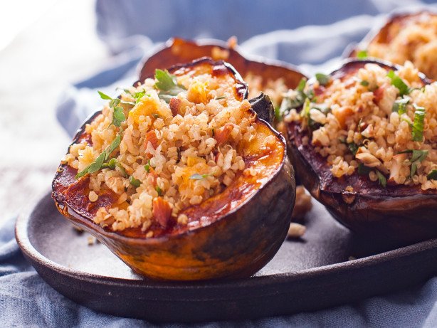 Quinoa-Stuffed Acorn Squash