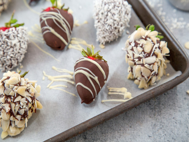 Chocolate-Dipped Strawberries