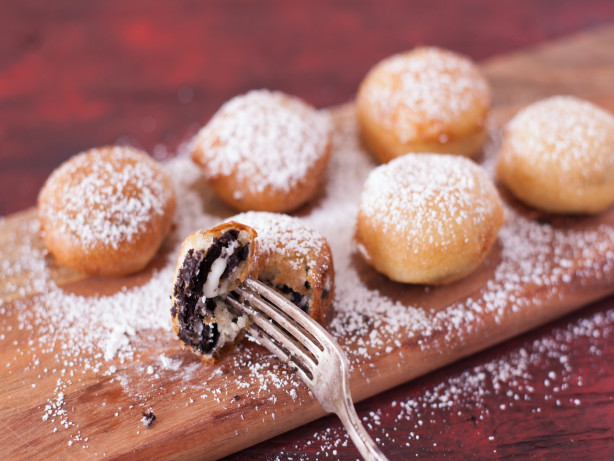 Deep-Fried Oreos