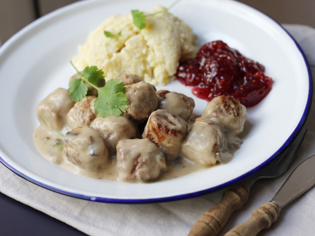Vegan Swedish Meatballs